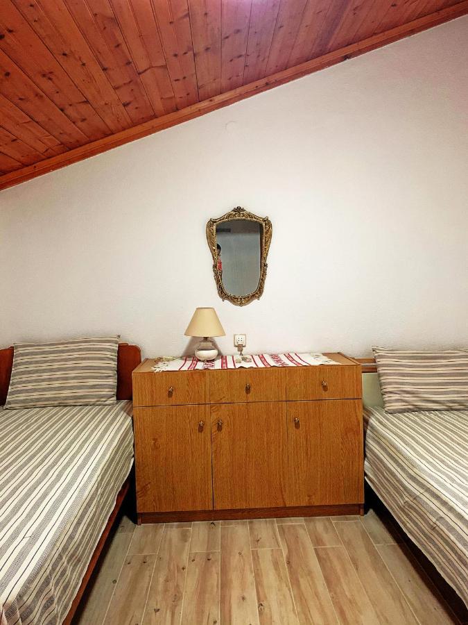 Ivonnis Garden Villa Mesimvria  Exterior photo